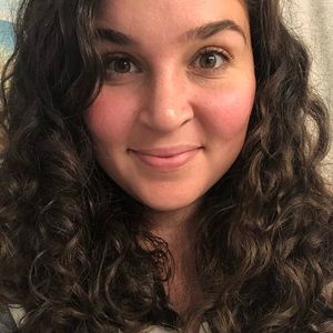 Meet your Posher, Kelsey